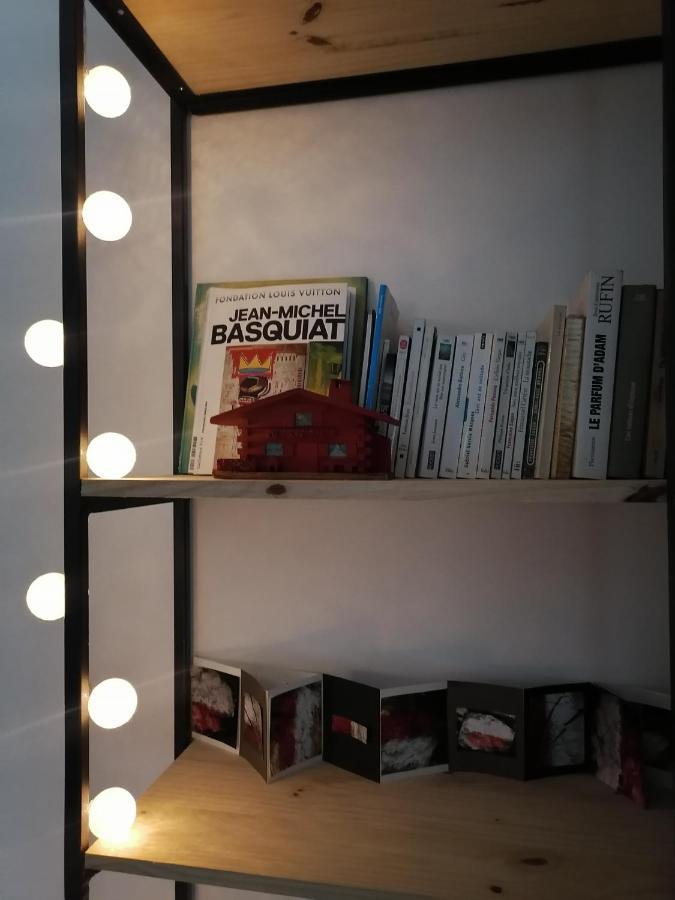 Gite La Maison La Saint-Aubin-d'Aubigne Bagian luar foto