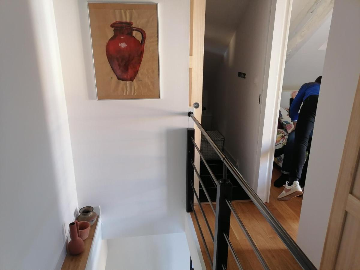 Gite La Maison La Saint-Aubin-d'Aubigne Bagian luar foto